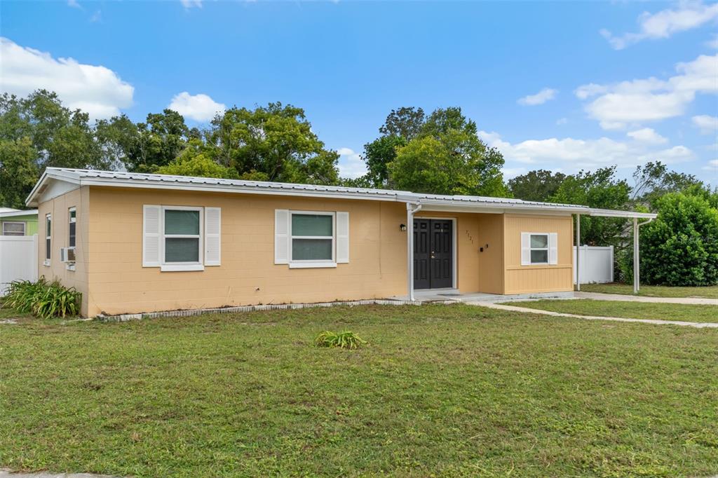 7121 CATALINA STREET, SPRING HILL, FL — photo 3 of 30
