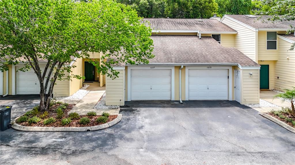 11237 CEDAR HOLLOW LANE