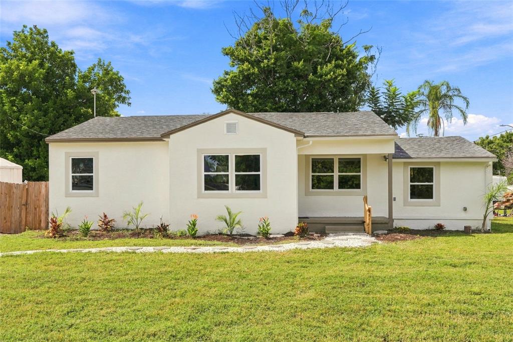 8474 TOBAY ROAD N, ST PETERSBURG, FL — photo 2 of 44