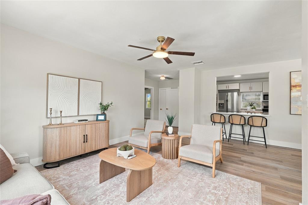 8474 TOBAY ROAD N, ST PETERSBURG, FL — photo 5 of 44