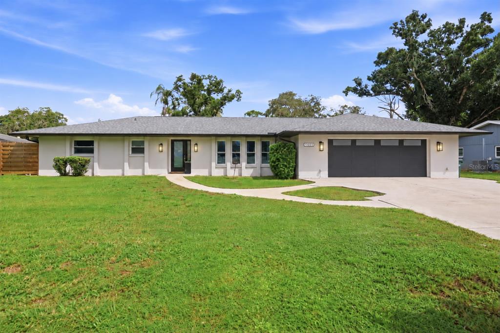 5605 SAWGRASS ROAD, SARASOTA, FL — photo 2 of 30
