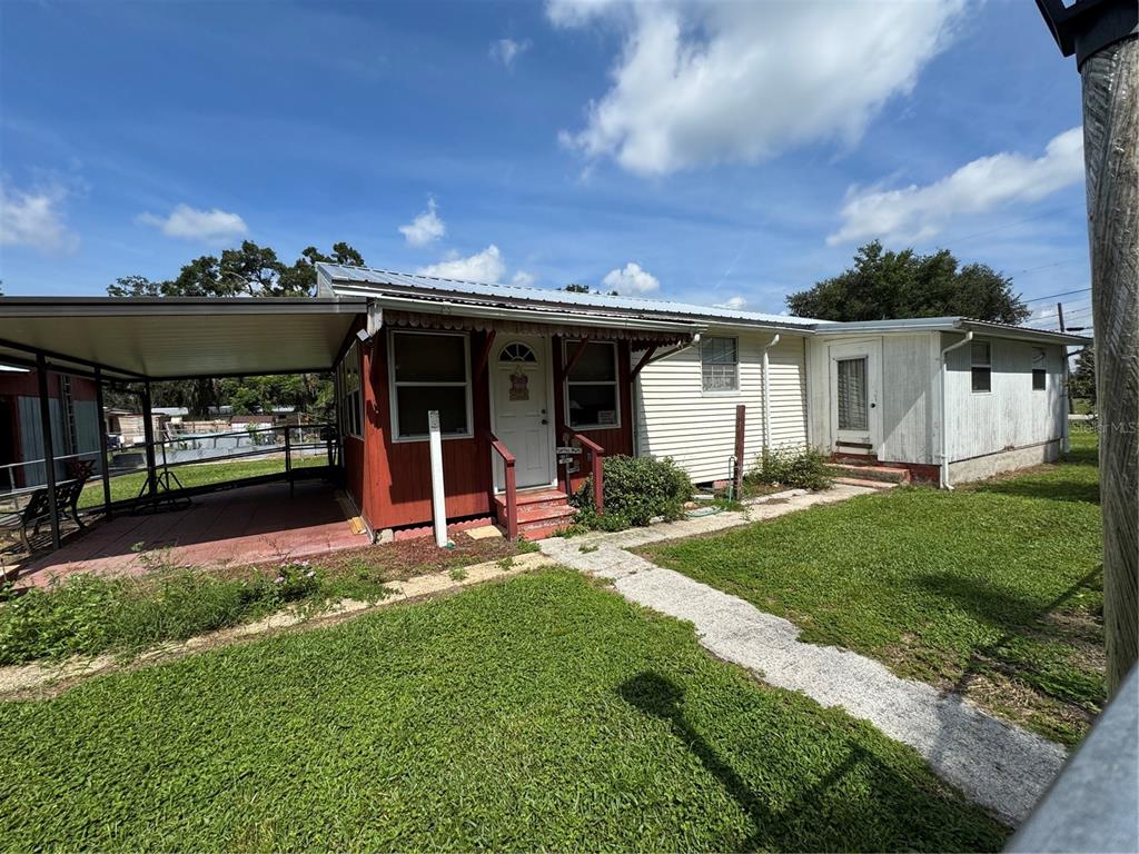 4209 THONOTOSASSA ROAD