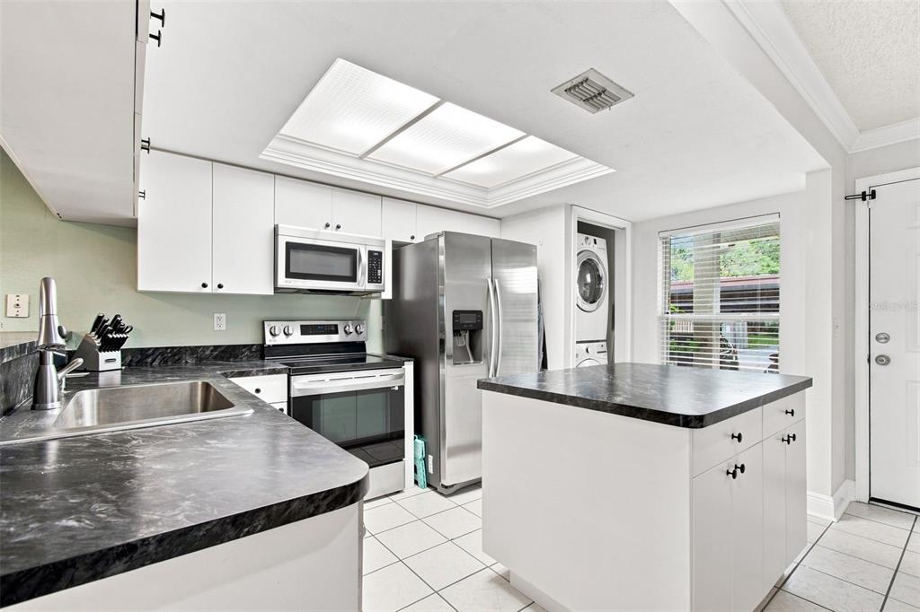 10853 43RD STREET N UNIT 1307, CLEARWATER, FL — photo 4 of 29