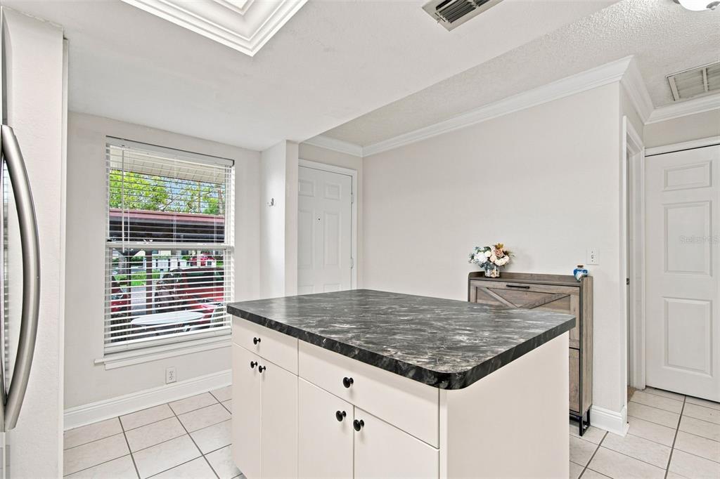 10853 43RD STREET N UNIT 1307, CLEARWATER, FL — photo 5 of 29