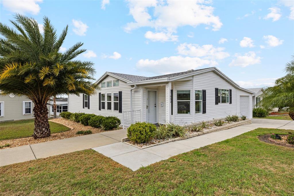 37652 NEW HORIZONS BOULEVARD