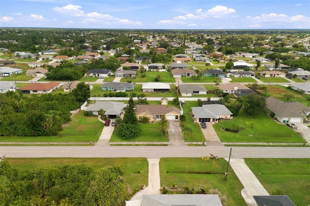 9910 GULFSTREAM BOULEVARD, ENGLEWOOD, FL — photo 2 of 30