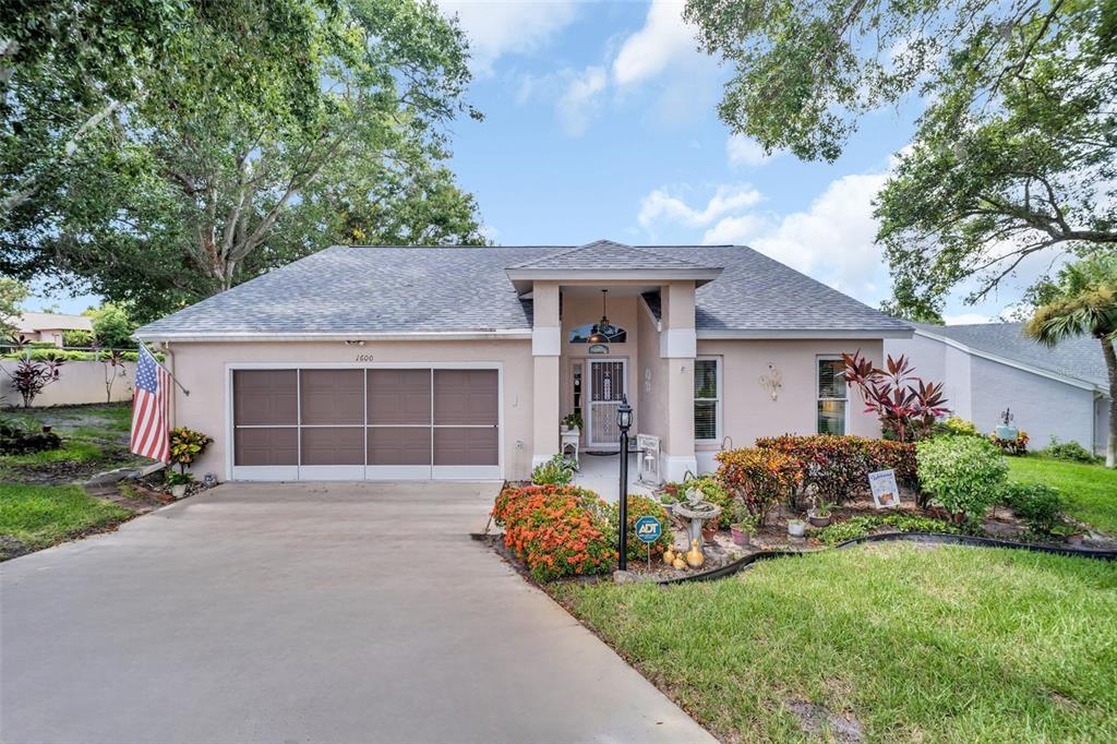 1600 HIGHLAND CLUB LANE