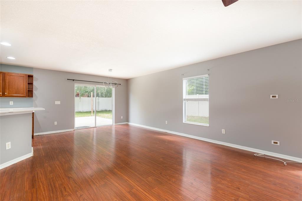 6340 CHERRY BLOSSOM TRAIL, GIBSONTON, FL — photo 5 of 30