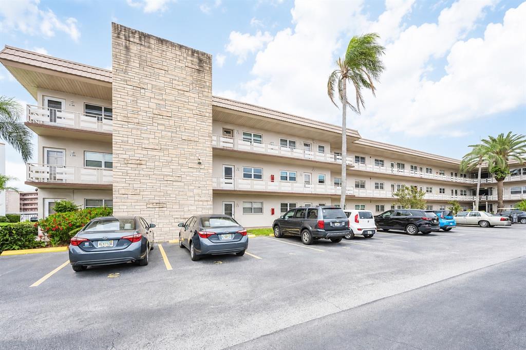 5530 80TH STREET N UNIT B308