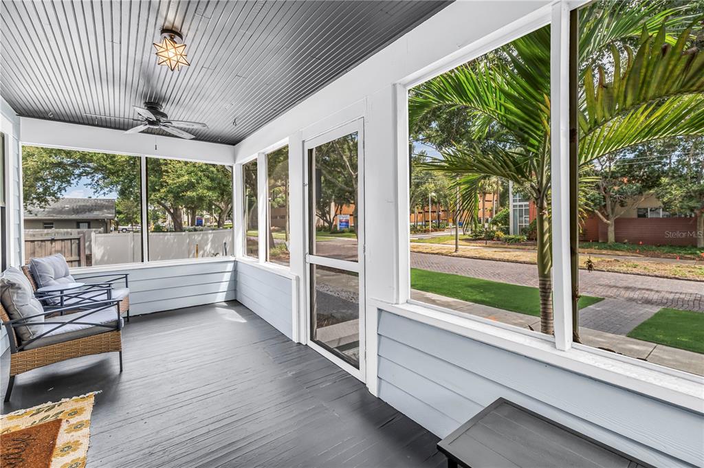 1323 7TH AVENUE N, ST PETERSBURG, FL — photo 4 of 30