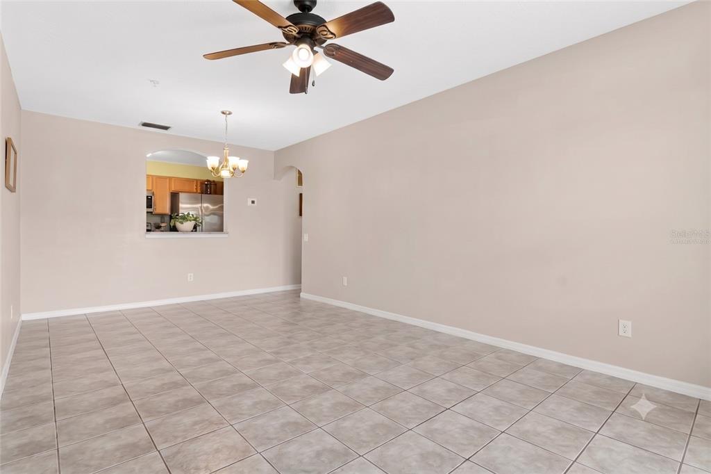 3930 SOUTHPOINTE DRIVE UNIT 214, ORLANDO, FL — photo 4 of 31