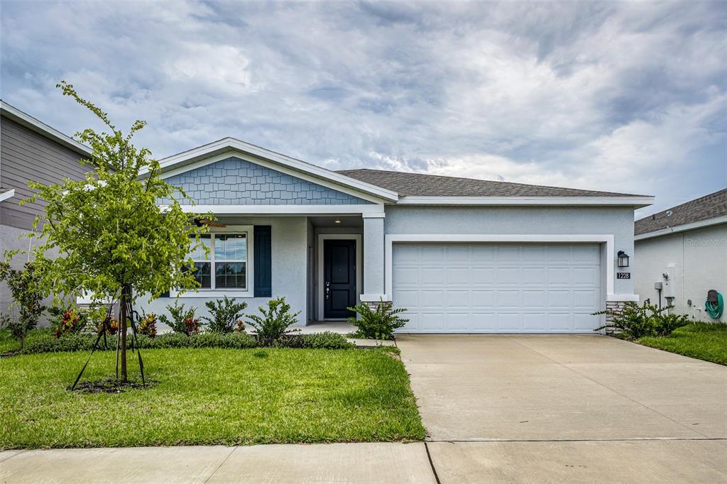 1228 TYLER LOOP, WINTER HAVEN, FL — photo 2 of 25