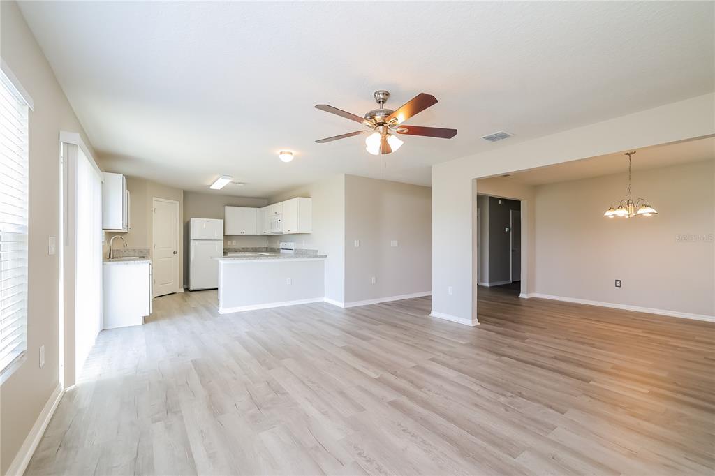 2137 ROCK DRIVE, POINCIANA, FL — photo 4 of 15