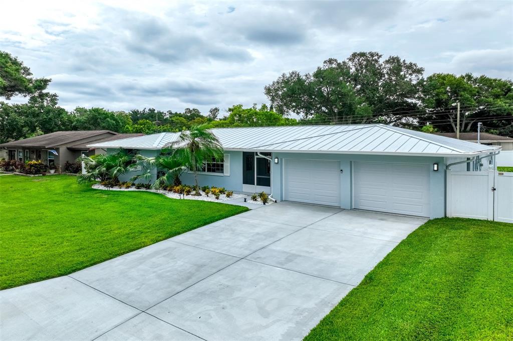 1625 FRUITWOOD DRIVE