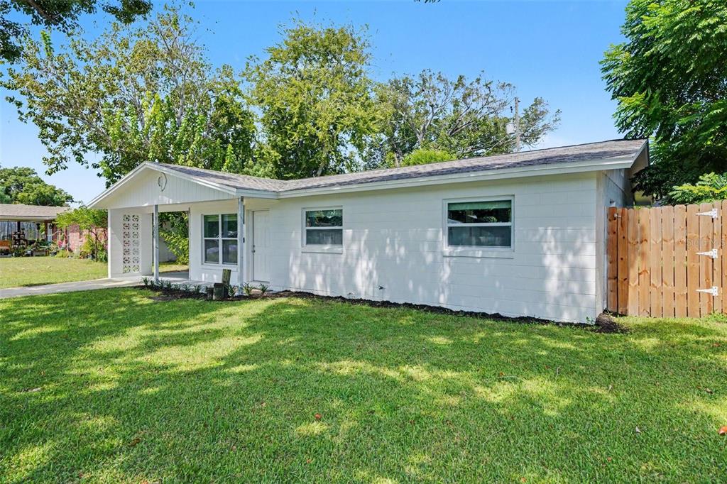 506 CAMBRIDGE CIRCLE, SOUTH DAYTONA, FL — photo 3 of 23
