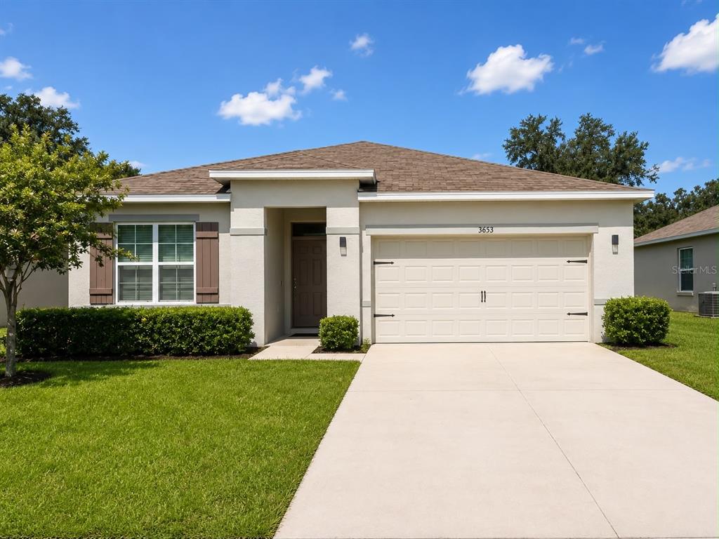 3653 SCARLET OAK DRIVE
