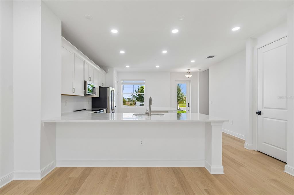 17830 BROADLEAF LOOP, VENICE, FL — photo 3 of 23