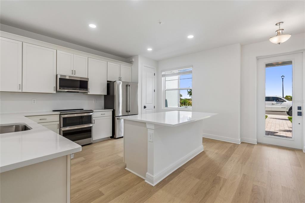17830 BROADLEAF LOOP, VENICE, FL — photo 4 of 23
