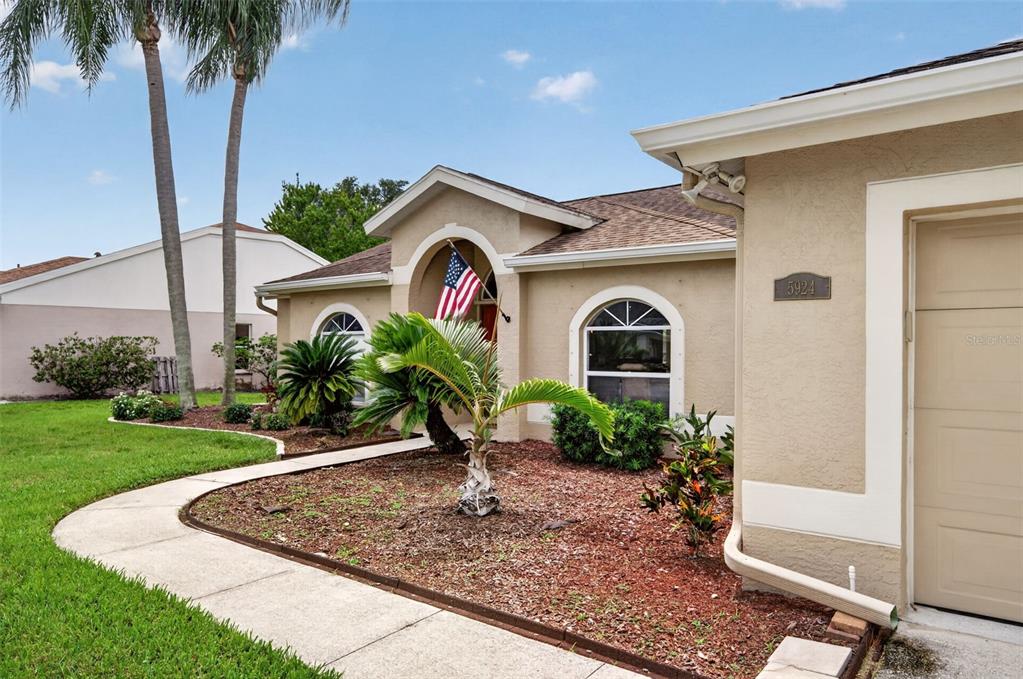 5924 JAVA PLUM LANE, BRADENTON, FL — photo 3 of 30