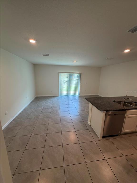 1512 LUMBER AVENUE, DAVENPORT, FL — photo 3 of 14