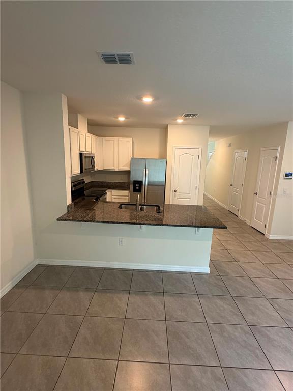 1512 LUMBER AVENUE, DAVENPORT, FL — photo 4 of 14