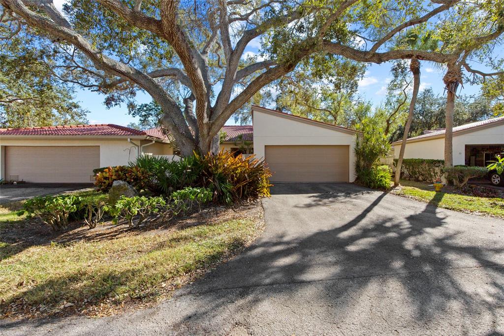 3703 QUAIL HOLLOW PLACE