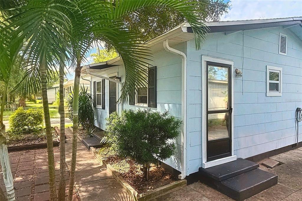 4480 NEWARK STREET N, ST PETERSBURG, FL — photo 2 of 35