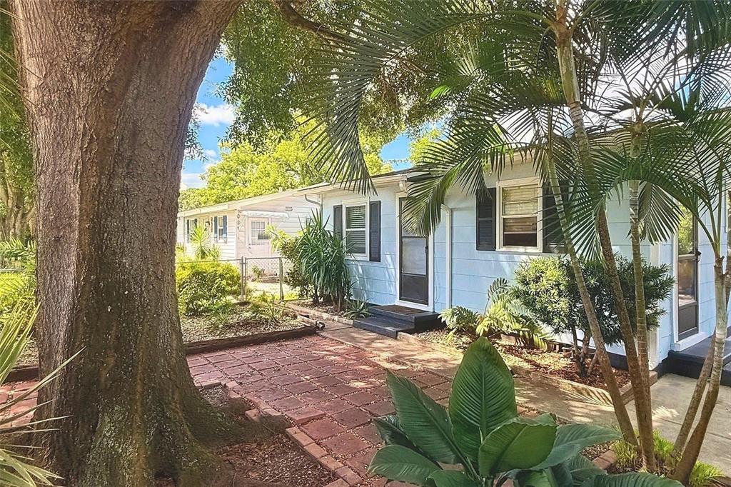 4480 NEWARK STREET N, ST PETERSBURG, FL — photo 3 of 35