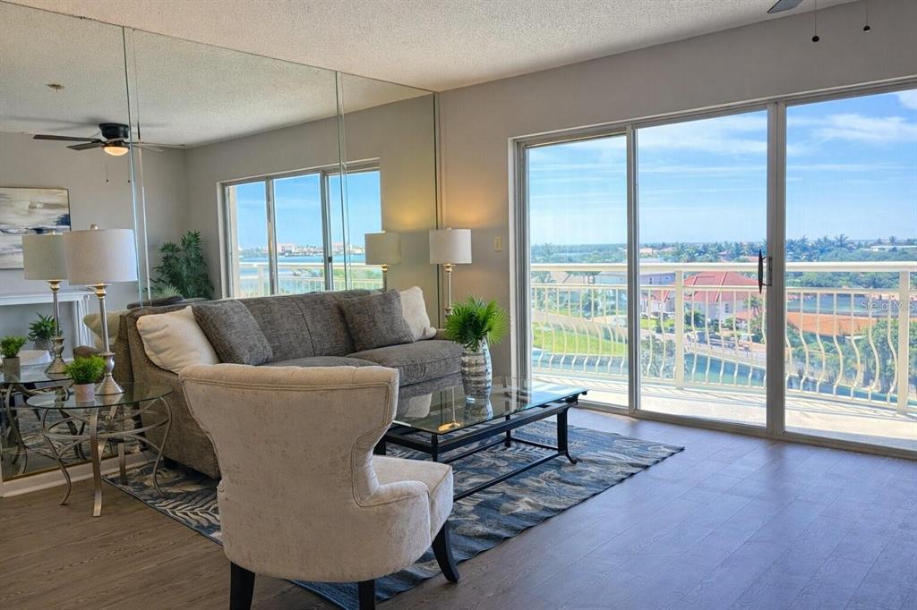 4900 BRITTANY DRIVE S UNIT 610, ST PETERSBURG, FL — photo 5 of 22