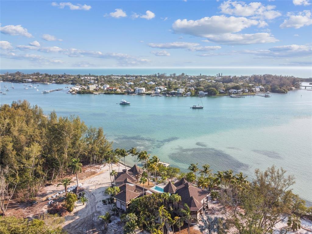 7147 LA LENAIRE DRIVE, LONGBOAT KEY, FL — photo 4 of 98