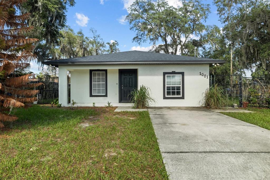 1001 PRADO GRANDE AVENUE