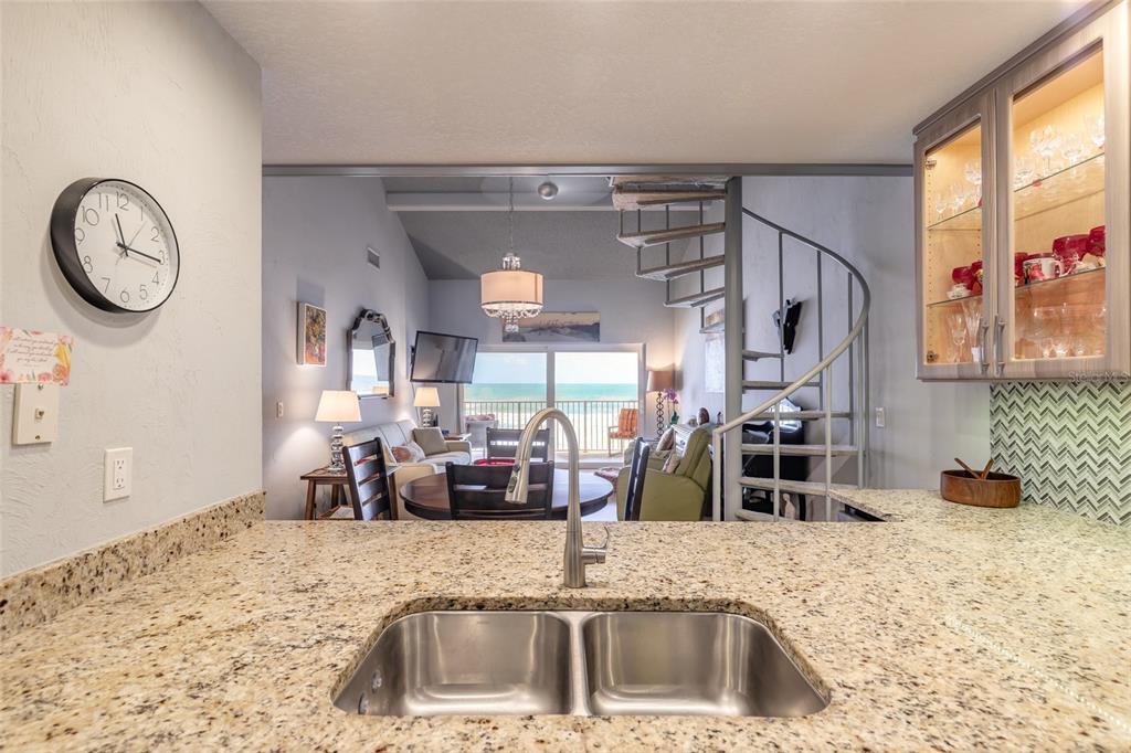 4801 SAXON DRIVE UNIT A-303, NEW SMYRNA BEACH, FL — photo 5 of 30