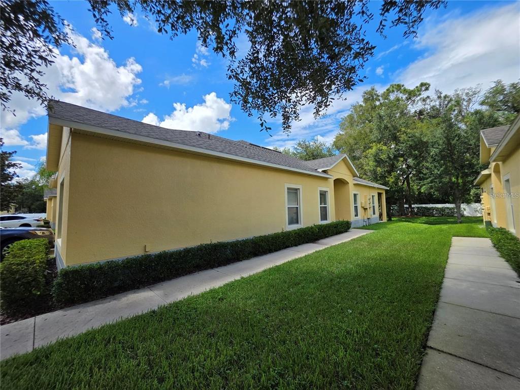 37611 GEORGINA TERRACE, ZEPHYRHILLS, FL — photo 4 of 30