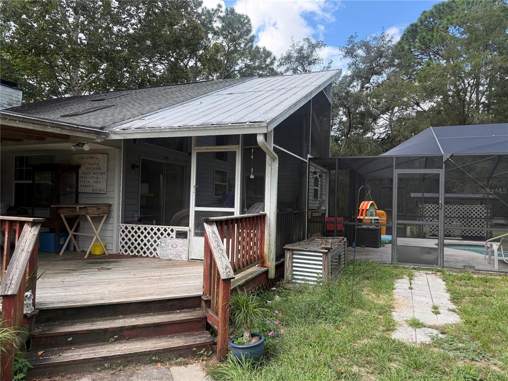 8459 W OAK STREET, CRYSTAL RIVER, FL — photo 2 of 30