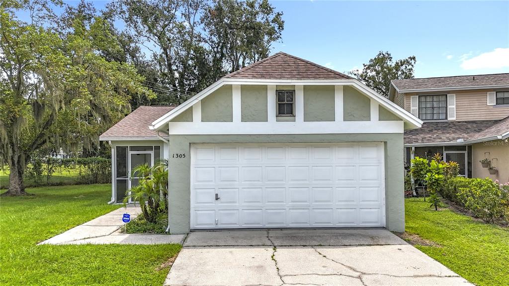 1305 BRAMBLEWOOD DRIVE
