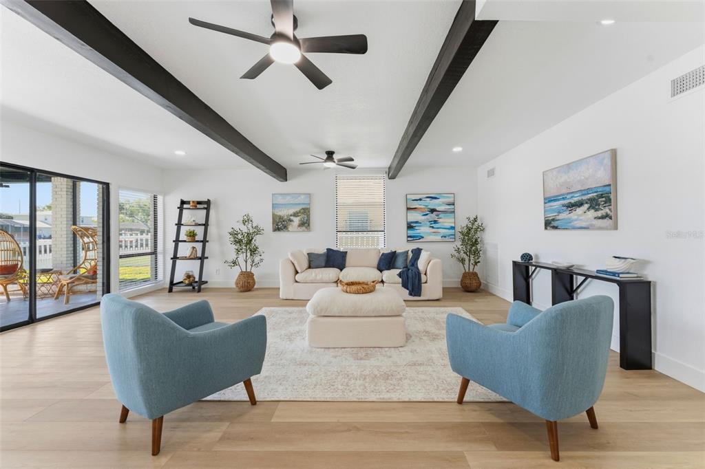 3917 E EDEN ROC CIRCLE, TAMPA, FL — photo 4 of 30