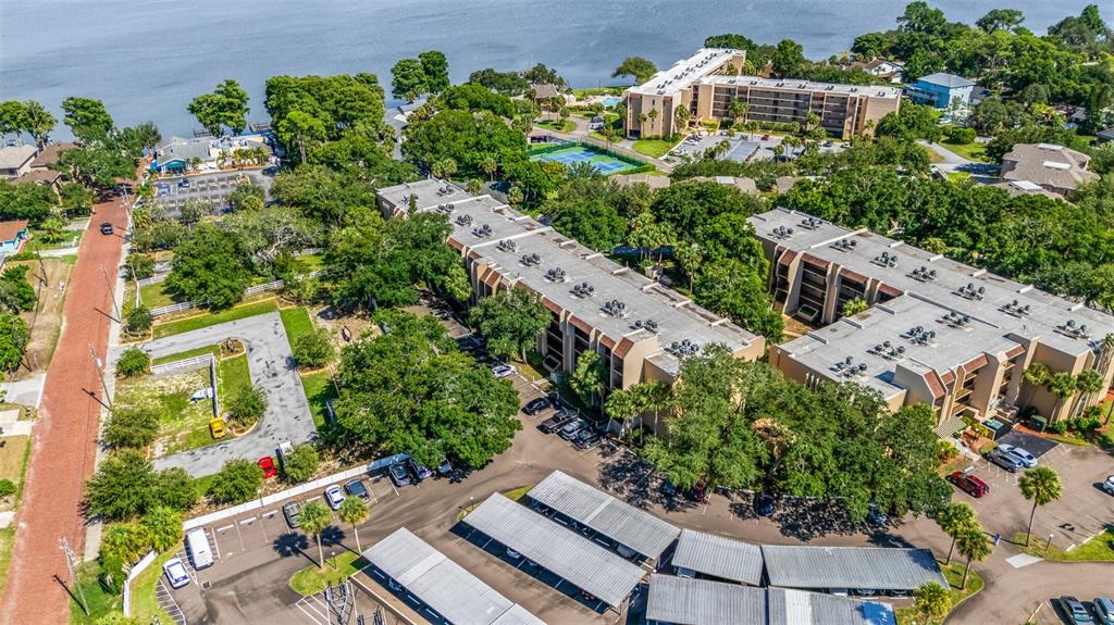 90 HIGHLAND AVENUE S UNIT 402, TARPON SPRINGS, FL — photo 3 of 30