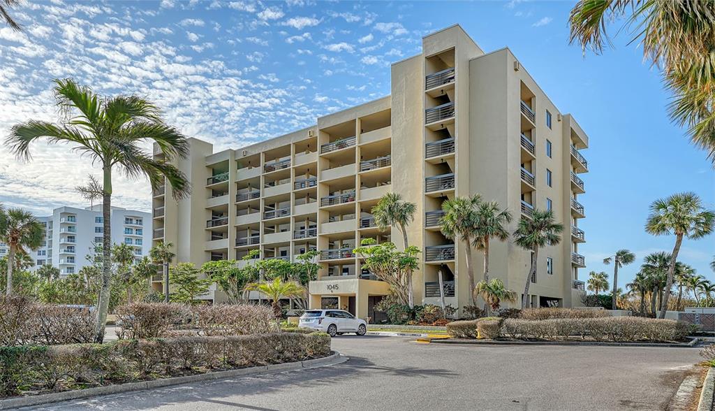 1045 GULF OF MEXICO DRIVE UNIT 301