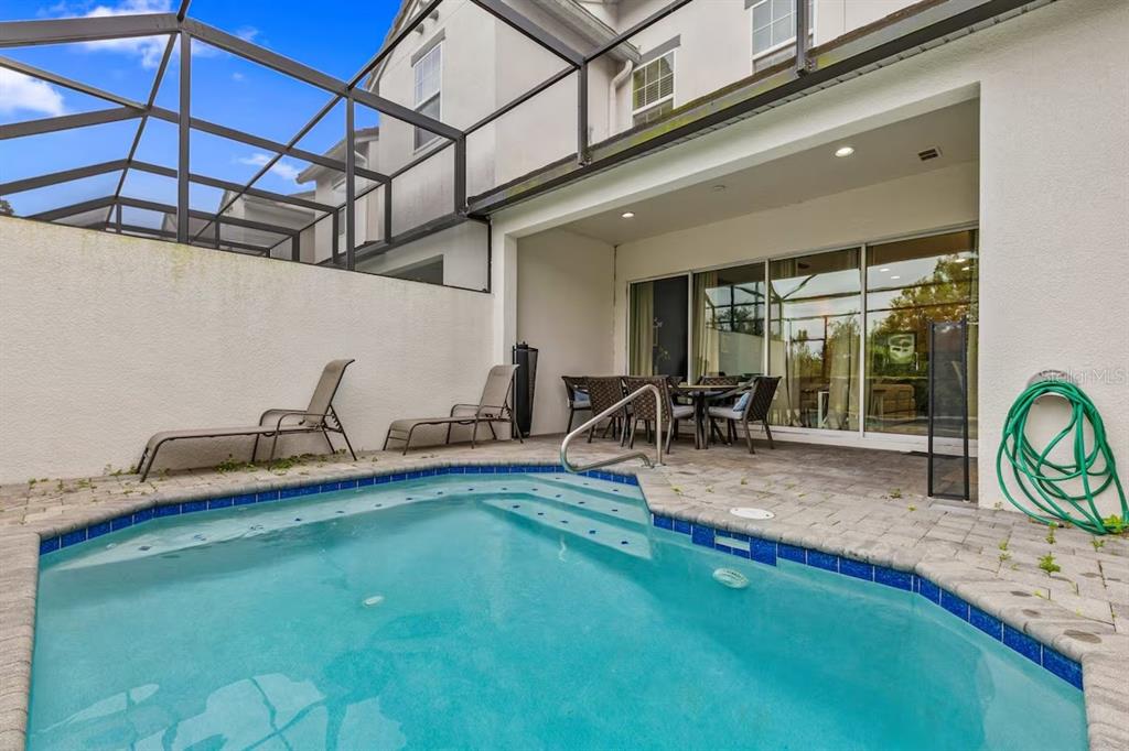 462 CAPTIVA DRIVE, DAVENPORT, FL — photo 2 of 34