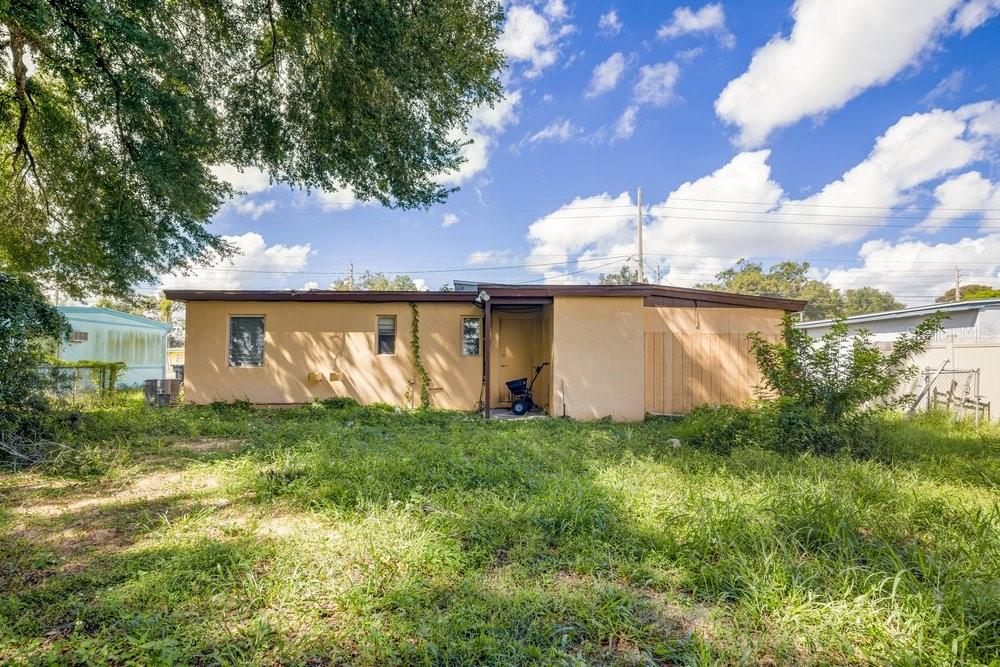 1227 N PINE HILLS ROAD, ORLANDO, FL — photo 3 of 32