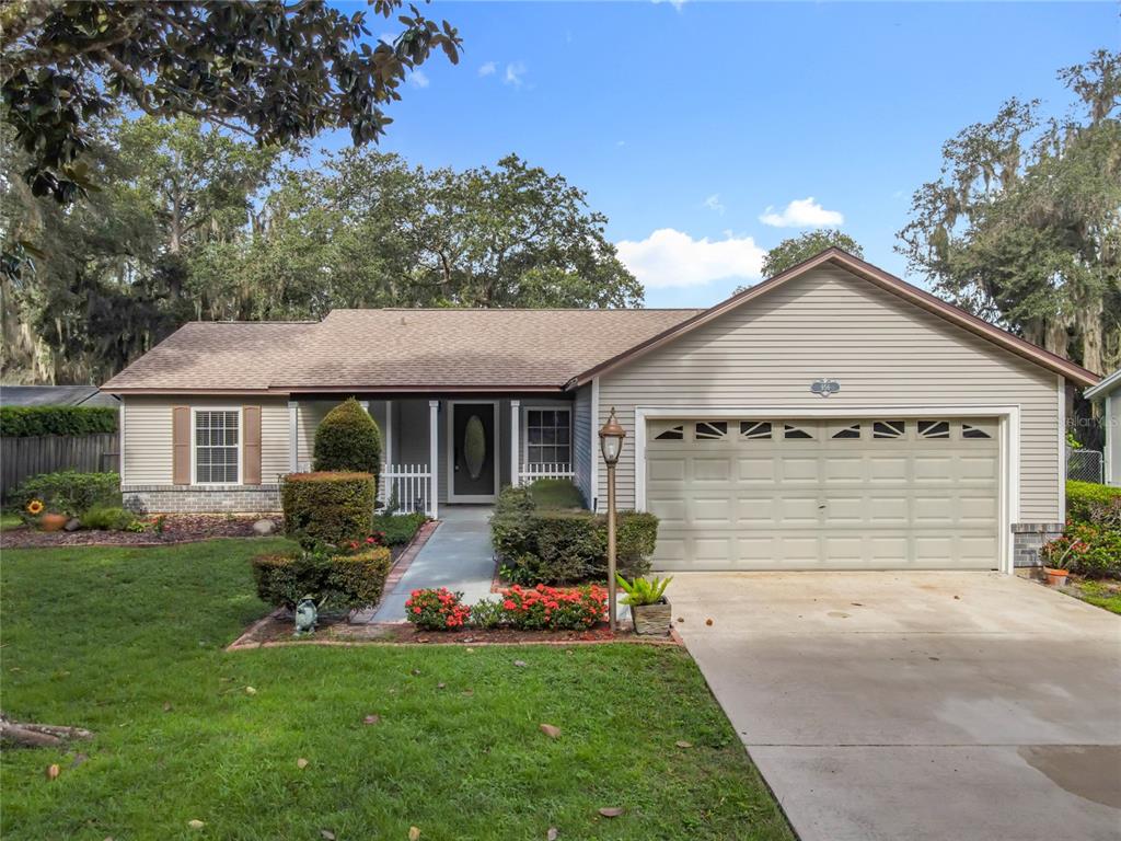 956 PENFIELD COVE