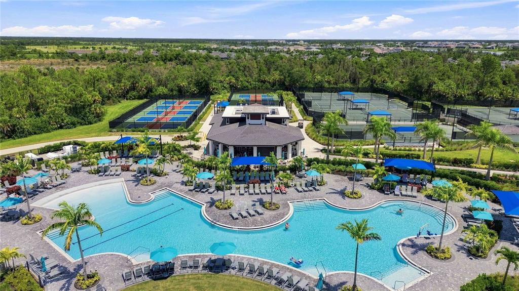 17565 OPAL SAND DRIVE UNIT 205, VENICE, FL — photo 2 of 30