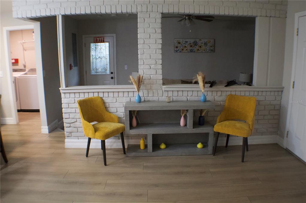 6324 LORENZO AVENUE, ORLANDO, FL — photo 4 of 16