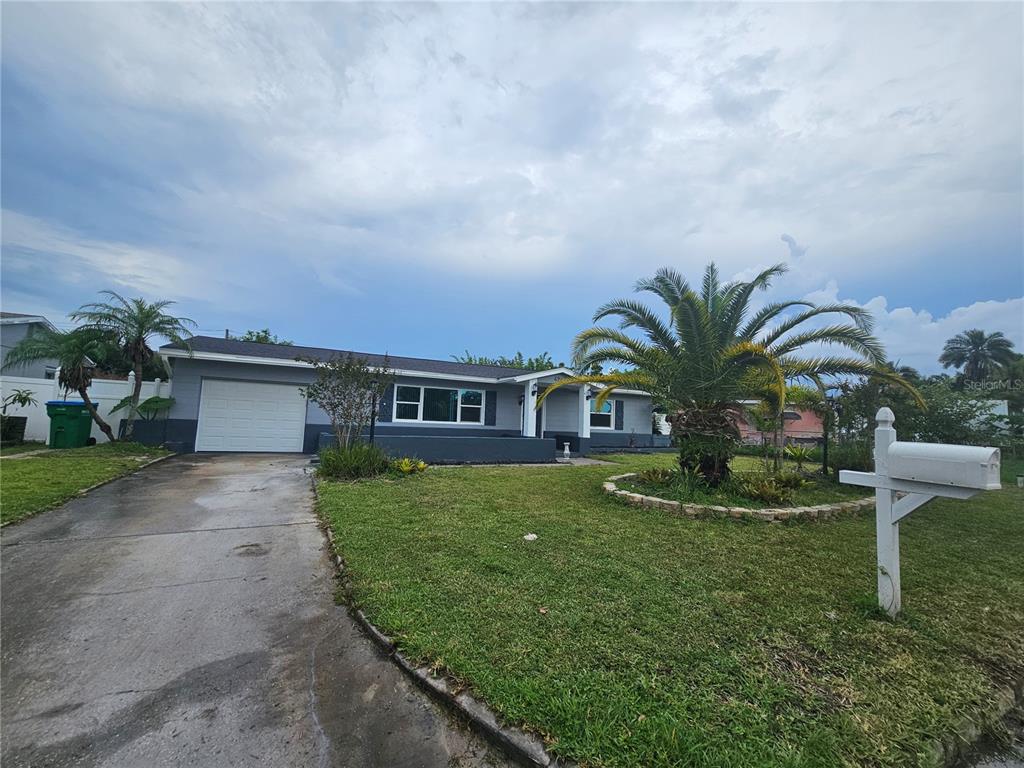 4943 LAKE CHARLES DRIVE N