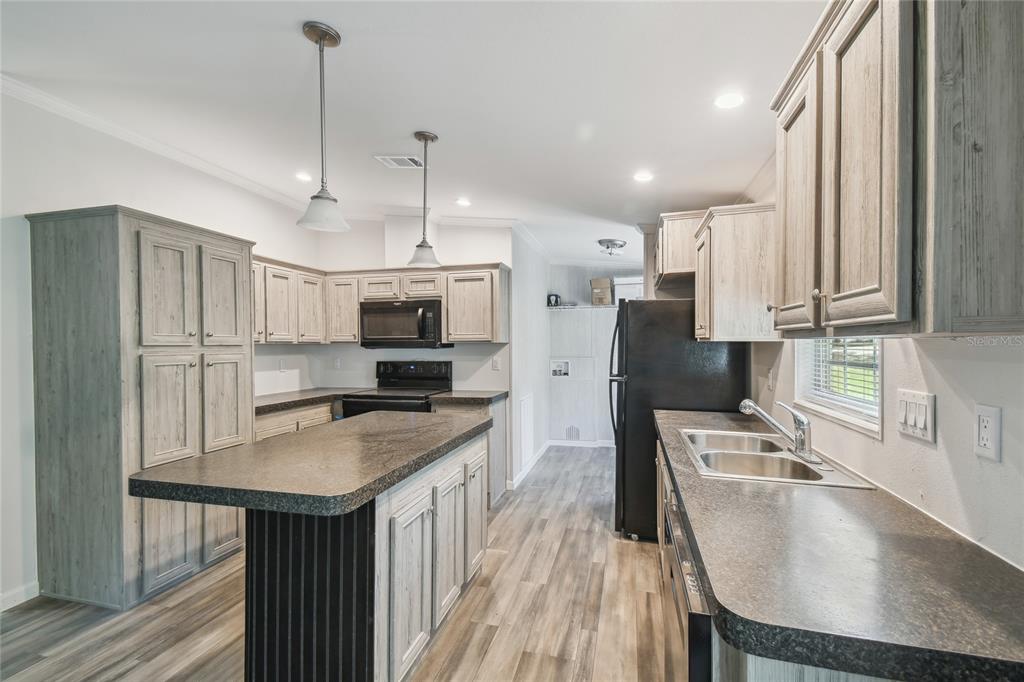 17913 GREENSBORO STREET, SPRING HILL, FL — photo 4 of 26