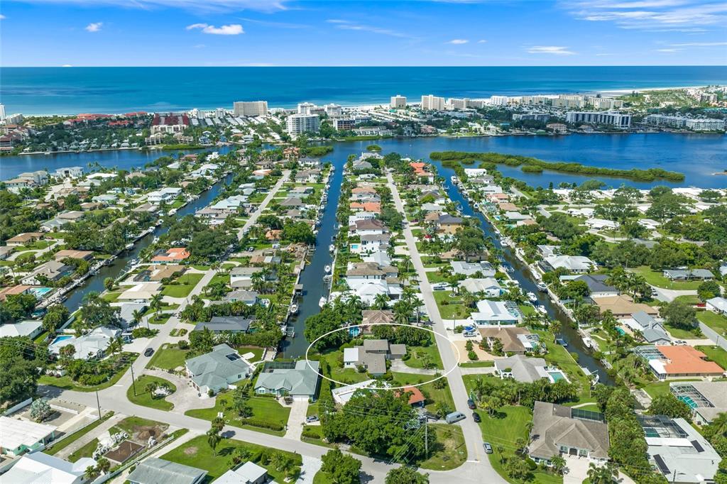 1820 STANFORD LANE, SARASOTA, FL — photo 4 of 30