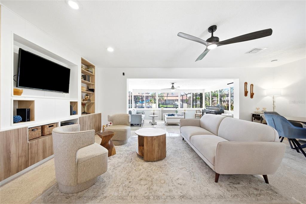 3800 BEACH DRIVE SE, ST PETERSBURG, FL — photo 4 of 52
