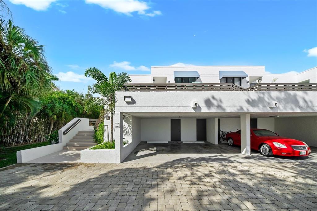 843 BAYPORT WAY UNIT 843, LONGBOAT KEY, FL — photo 3 of 30