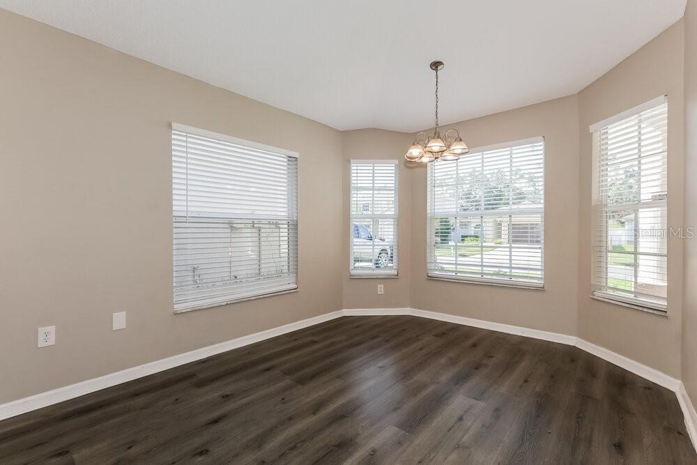 11951 LARK SONG LOOP, RIVERVIEW, FL — photo 5 of 16