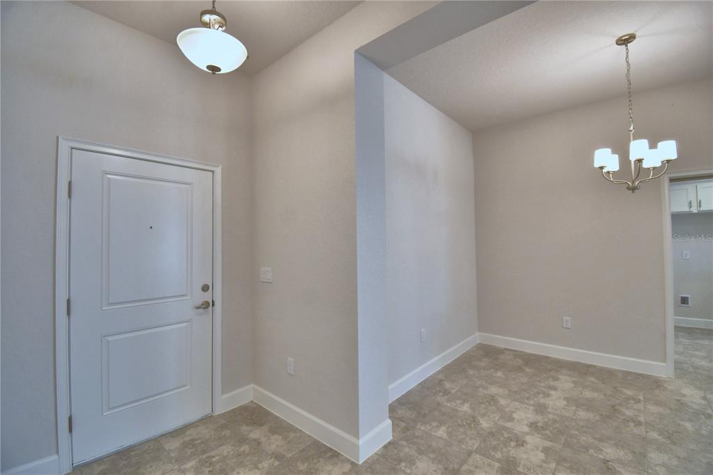 4511 SUNDEW LANE, AUBURNDALE, FL — photo 3 of 33